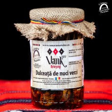 Dulceata din nuci verzi